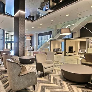 Hotel Courtyard By Marriott Montreal