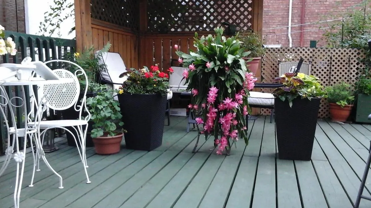 *** Bed & Breakfast B&B Le Transit Canada